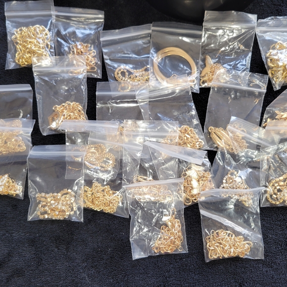 Nwot 21 Pcs Fashion Anklet - Picture 2 of 3